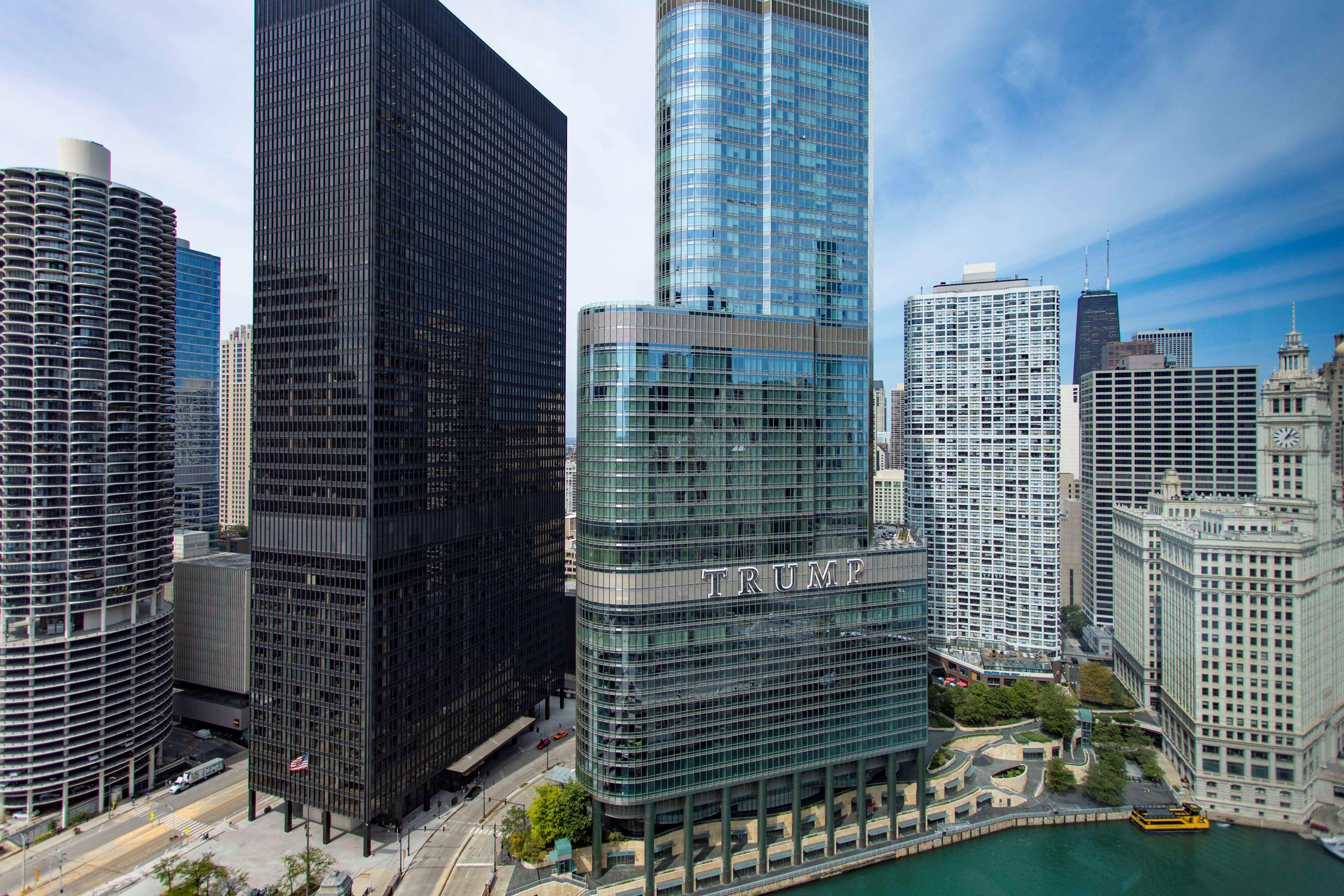 The Royal Sonesta Chicago Downtown Hotel Exterior photo