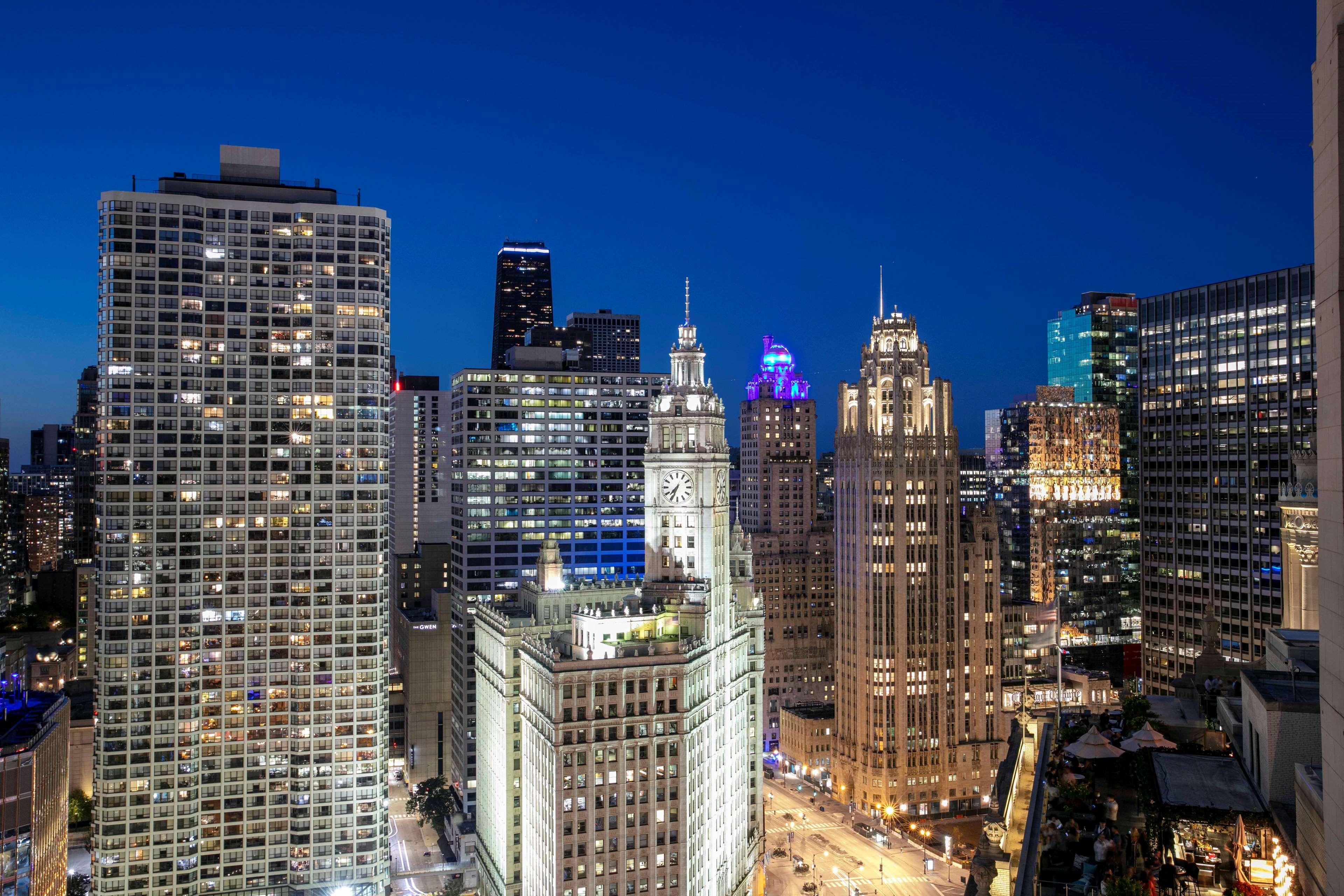 The Royal Sonesta Chicago Downtown Hotel Exterior photo